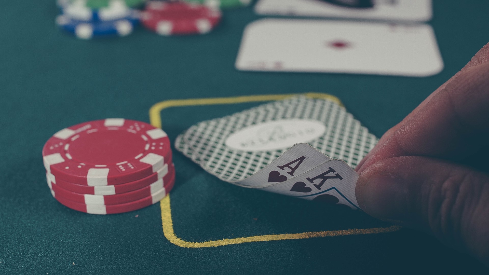 Basic poker rules for beginners